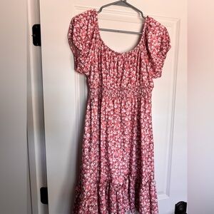 NWOT ! Women’s SHEIN Dress ( Size XL )